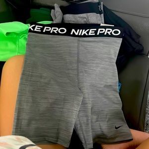 NIKE PRO SHORTS